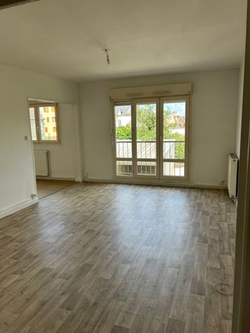 Appartement ensoleillé avec balcon - Photo 3