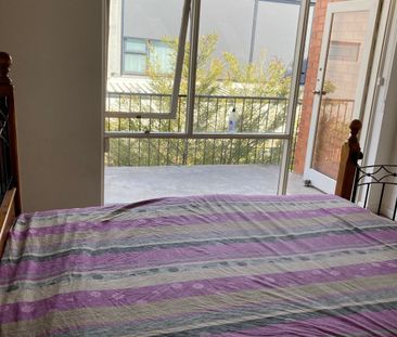 Caulfield North - Photo 4