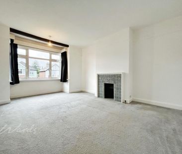 4 bedroom semi-detached house to rent - Photo 2