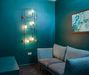 Medium High Double Ensuite - Photo 5