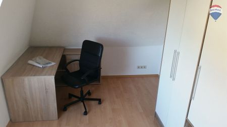 2,5 Zimmer DG Wohnung ab 01.01.2025 in Zentrumsnähe an Berufstätige zu vermieten! - Photo 3