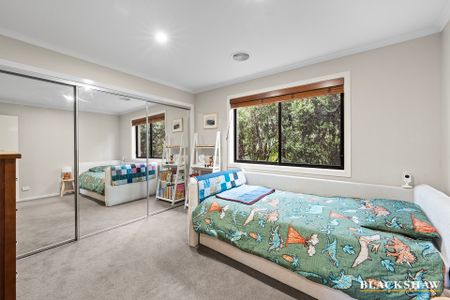 272 Bicentennial Drive, Jerrabomberra NSW 2619 - House For Rent | Domain - Photo 2