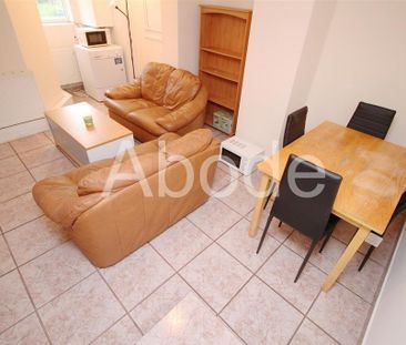 4 bedroom house to rent - Photo 2