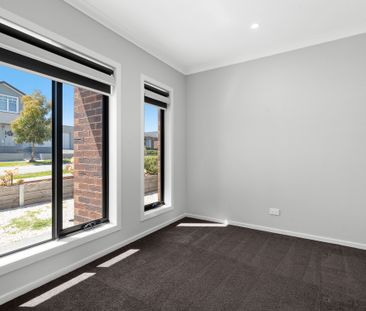 17 Berringarra Road, Officer VIC 3809 - House For Rent | Domain - Photo 4