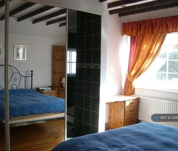 1 bedroom in a house share to rent - Photo 5