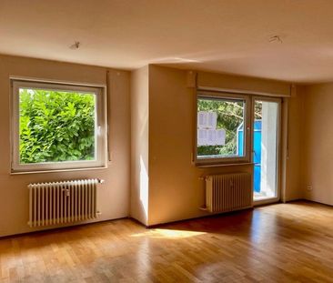 Familien willkommen - sanierte und renovierte 5-Zimmer-Wohnung mit Balkon - Photo 3