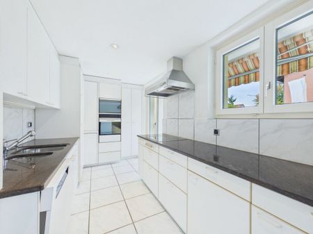 4.5-Zimmer-Maisonette befristet für 1 Jahr zu vermieten - Photo 3