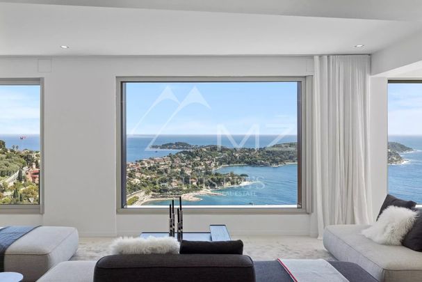 Villefranche sur Mer - Villa contemporaine luxueuse avec vue mer sur la baie - Photo 1