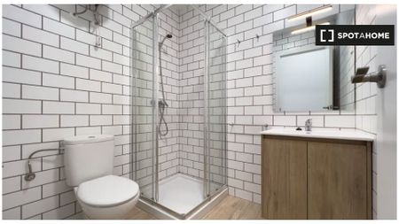 barcelona, Catalonia 08028 - Foto 2