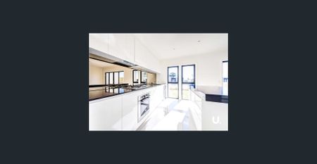 Modern 3 Bedroom Townhouse In Sought After Location - Photo 4