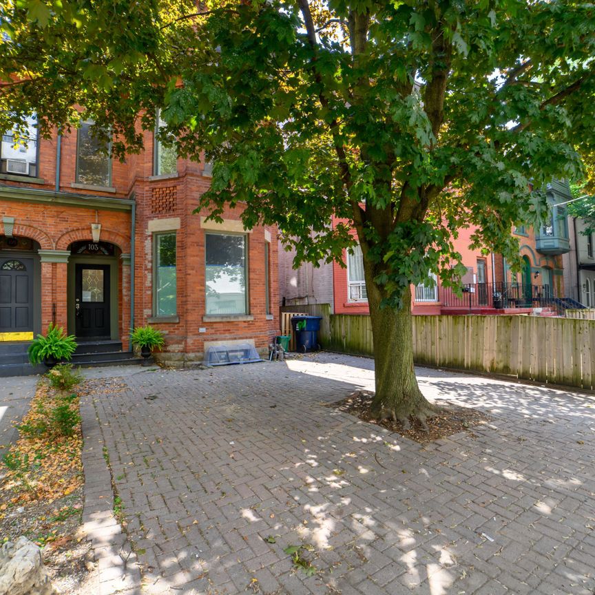 For Lease - 103 Gloucester Street Unit# Bsmt, Toronto, Ontario - Photo 1