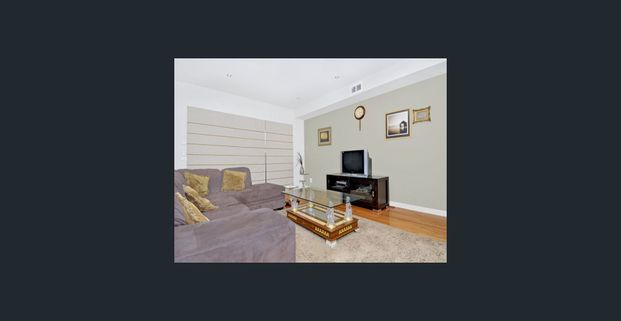 Modern Living At Its Best - Photo 1