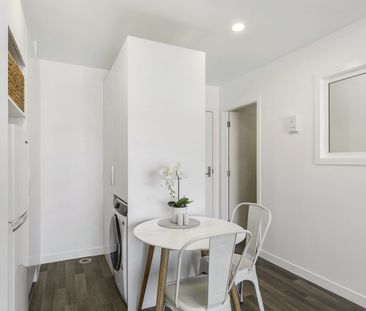 Welcome to 408/2 Colombo Street - Photo 2