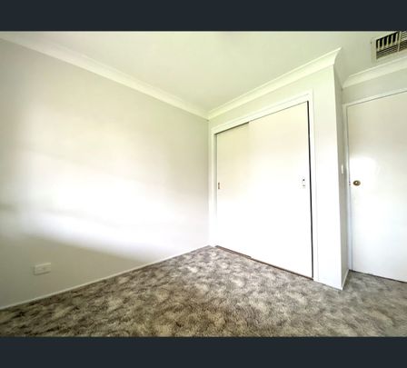16 Jemmy Pl, Tamworth, NSW 2340 - Photo 1