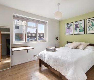 2 bedroom flat to rent - Photo 2