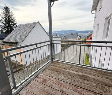 Ruhig gelegene 3-Raum-Wohnung mit Balkon in Bernsbach zu vermieten - Foto 1