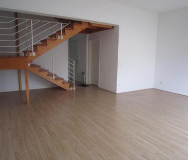 Location Appartement 4 pièces 100m² BORDEAUX 33000 - Photo 3