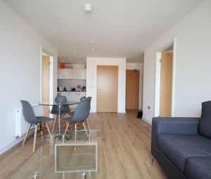 2 Bedrooms Flat to rent in Development, Helena Street, Birmingham B1 | £ 225 - Photo 1