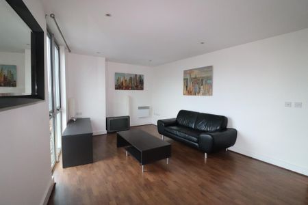 2 bedroom apartment to rent - Photo 5