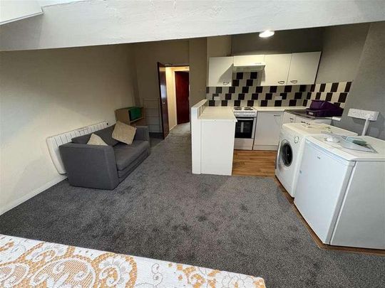 Eastborough, Scarborough, YO11 - Photo 1