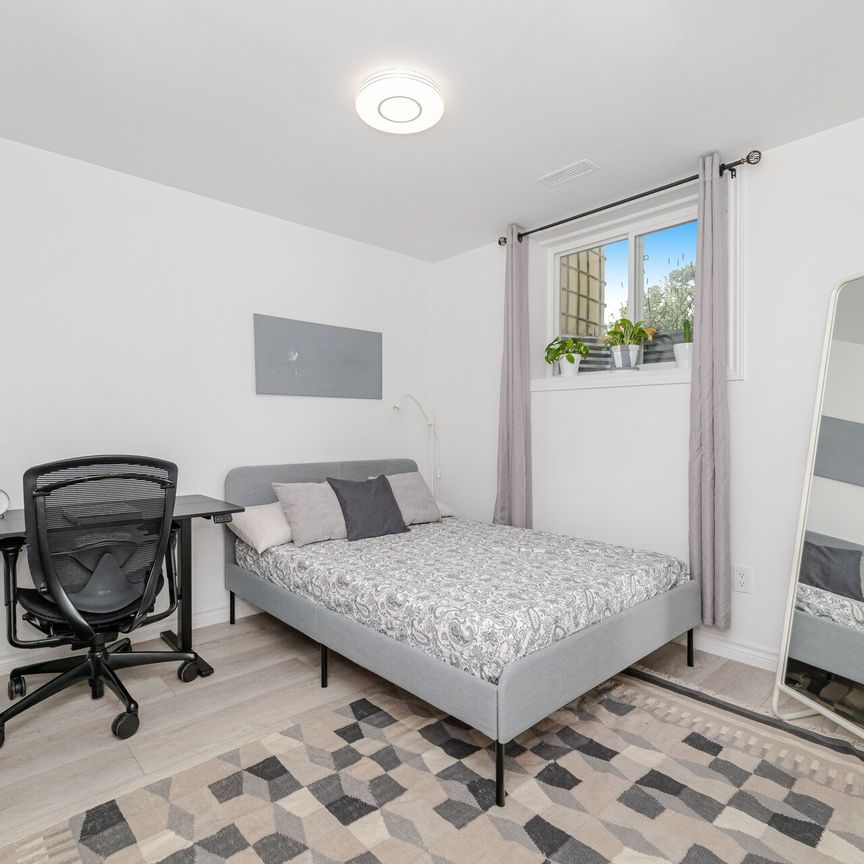 For Lease - 292 Freure Drive Unit# Bsmt, Cambridge, Ontario - Photo 1