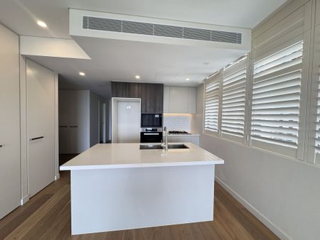 Luxury living in the heart of Maroubra - Photo 3