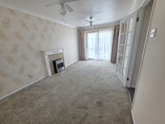2 Bedroom Apartment To Let - Photo 1