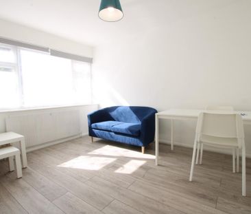 4 bedroom house to rent - Photo 3