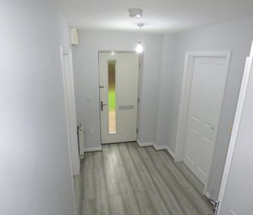 5 bedroom detached house to rent - Photo 6