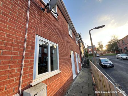 Joseph Street, Radcliffe, Manchester, M26 1JX - Photo 4