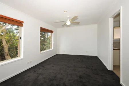 “Comfort, Convenience and a Touch of Elegance” - Photo 4