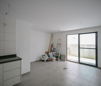 Casa de condomínio para alugar com 39m², 1 quarto e sem vaga - Foto 2