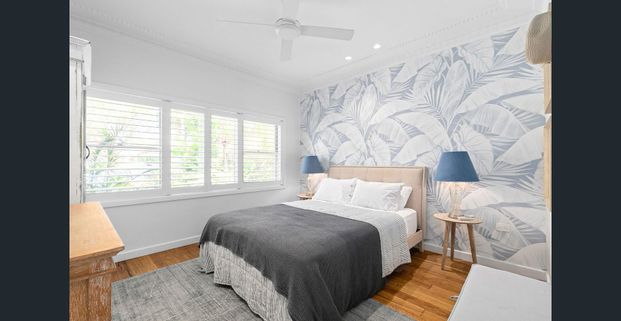 Flawless beachside entertainer - Photo 1