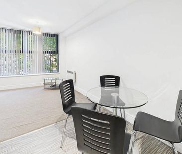 2 bedroom apartment to rent - Photo 3