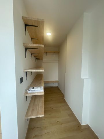 Gerenoveerde woning te huur in Ieper - Photo 5