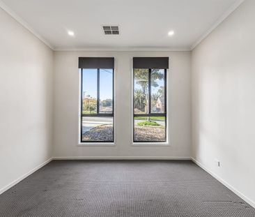 Modern 4‑Bedroom Family Home in a Sought‑After Location - Photo 6