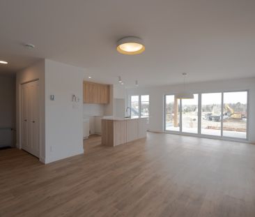 Grand 5 1/2 Place Des Cavaliers - Photo 1