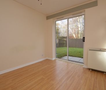 2 Bedroom Flat - Photo 4