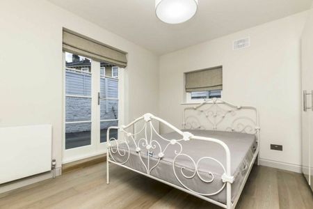 Prairie Street, South Lambeth, SW8 - Photo 2