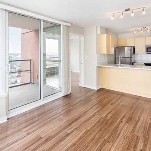 Located in Vancouver, In suite Laundry, 1/bd 1/ba - Photo 2