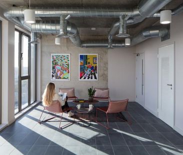 Studio to rent - Photo 1