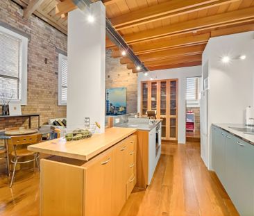 Sophisticated Living - Photo 1