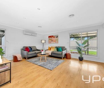 5 Cosgrove Court, Meadow Heights, Vic 3048 - Photo 3