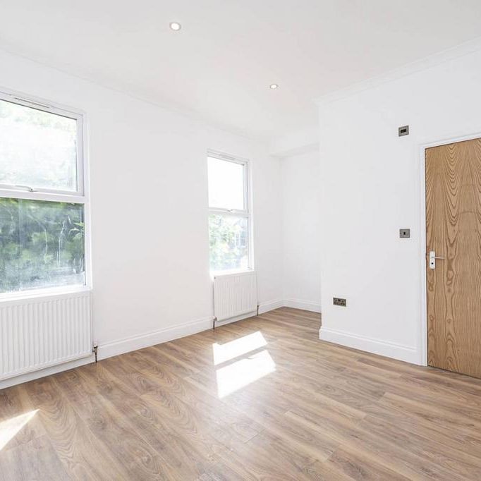 5 bedroom terraced house to rent - Photo 1