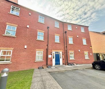 2 bedroom flat to rent - Photo 2