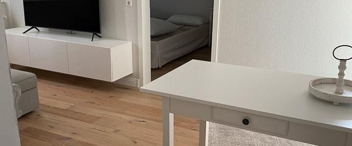 Wohnung 2 Zimmer, neu möbliert, Stadtgrenze Oldenburg - Photo 1