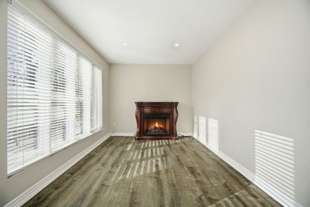 For Lease - 312 Reynolds Street Unit# 3, Oakville, Ontario - Photo 3