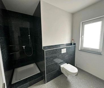 Hochwertige Wohnung Fußbodenheizung, Garten u. Garage optional - Photo 4