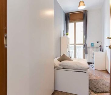 Viale Giovanni Vicini, Bologna, Emilia-Romagna 40134 - Photo 5