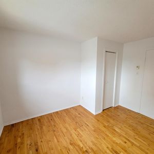 165 Rue Eddy (Hull) Appartement Au Centre-ville De Hull – Emplacement Exceptionnel! - Photo 3